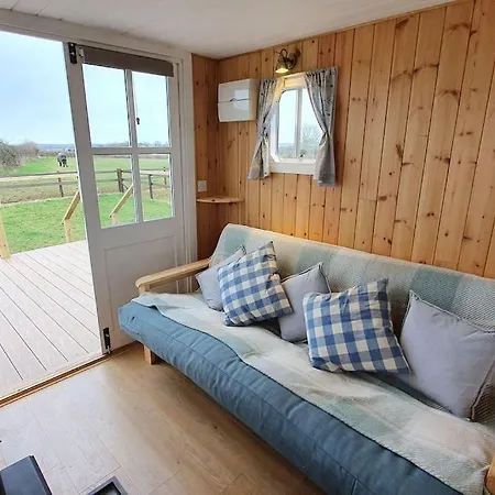 Bertha'S Box Apartment Ross-on-Wye Exterior photo
