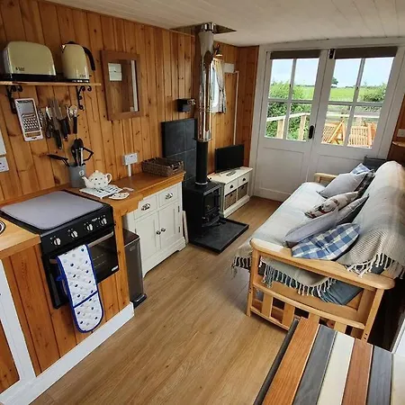 Bertha'S Box Apartment Ross-on-Wye Exterior photo